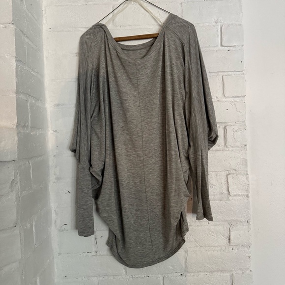 Vanilla Bay Dolman Sleeve Tunic Top - Size M $12 - Picture 4 of 5